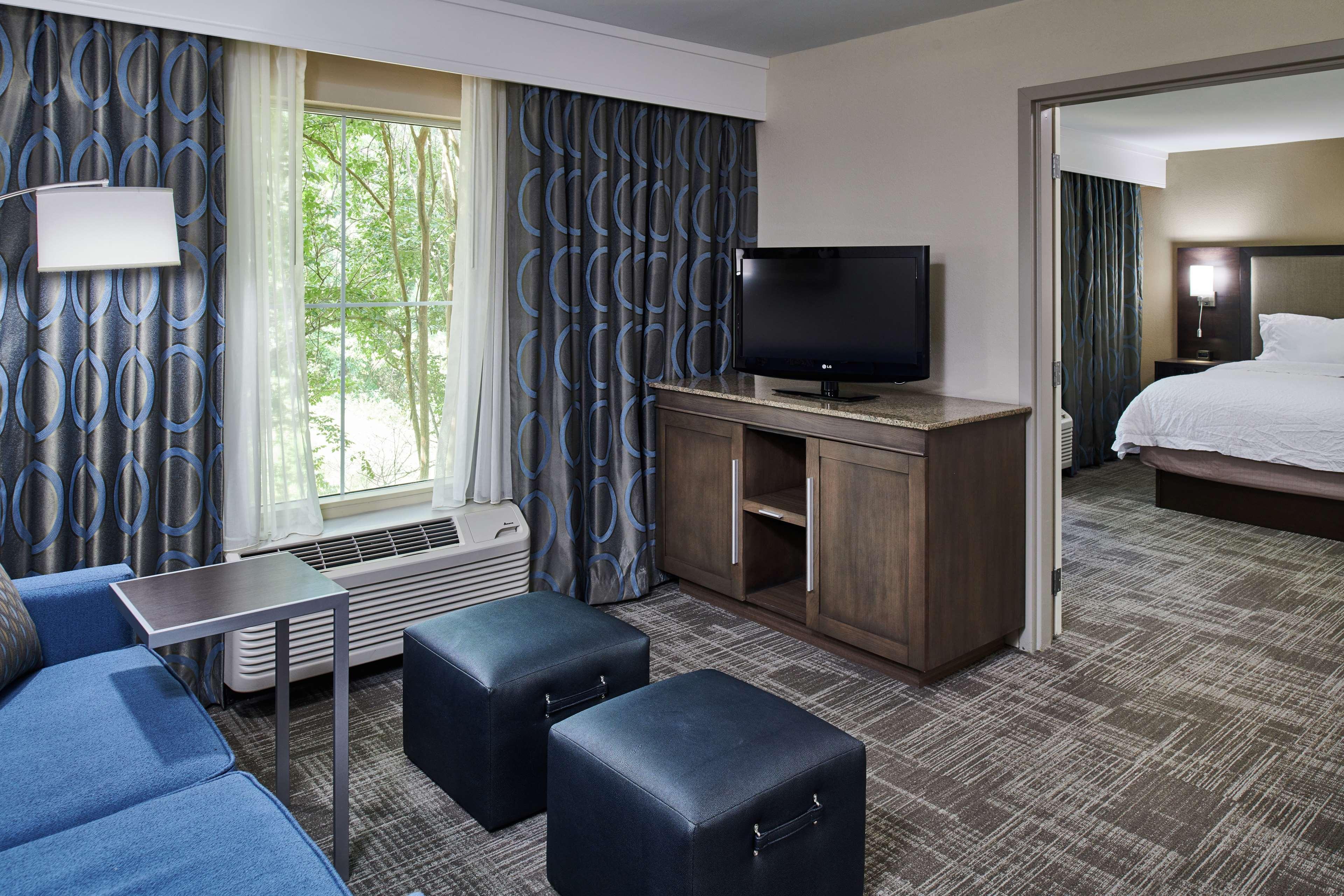 Hampton Inn & Suites Chapel Hill/Durham Kültér fotó