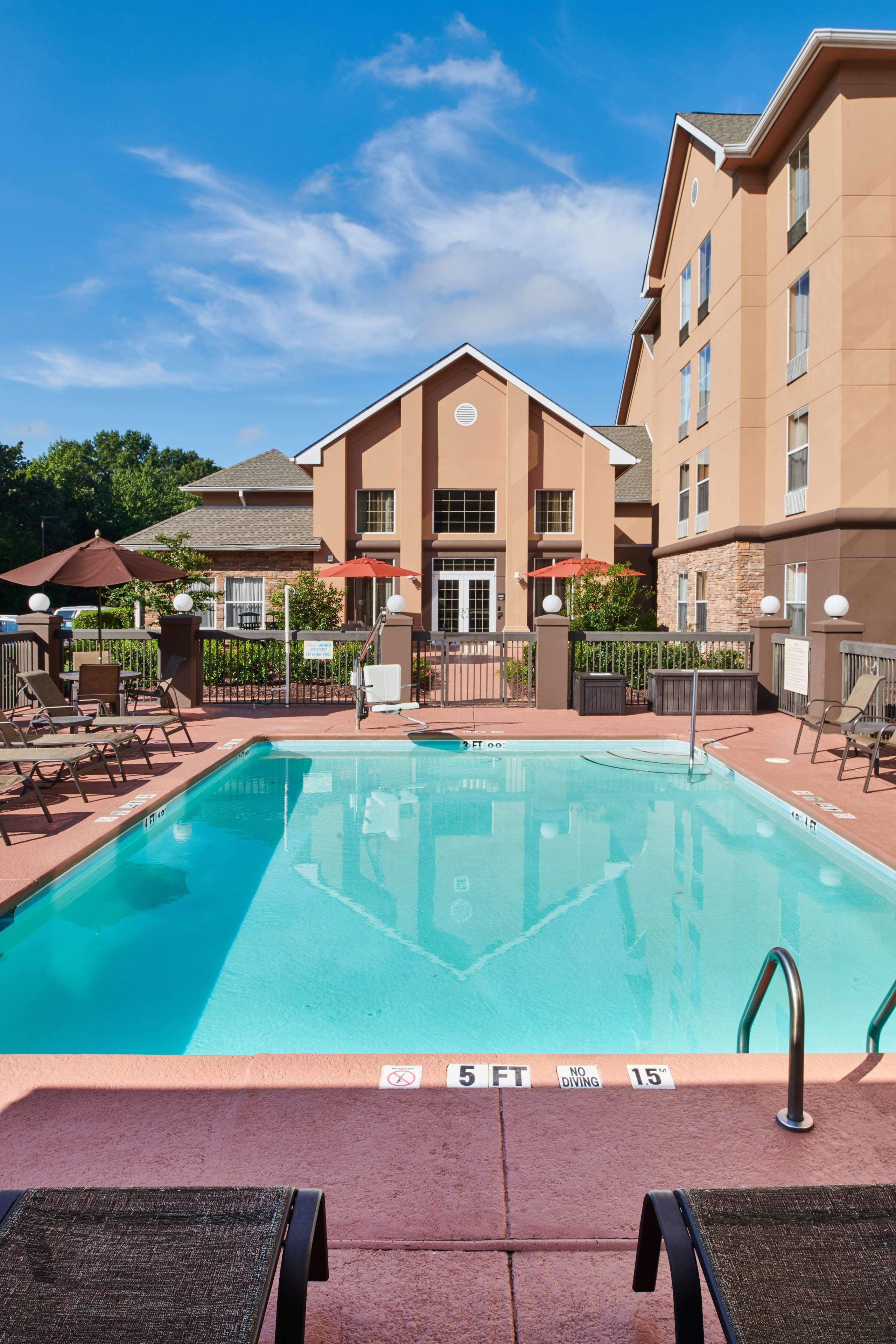 Hampton Inn & Suites Chapel Hill/Durham Kültér fotó