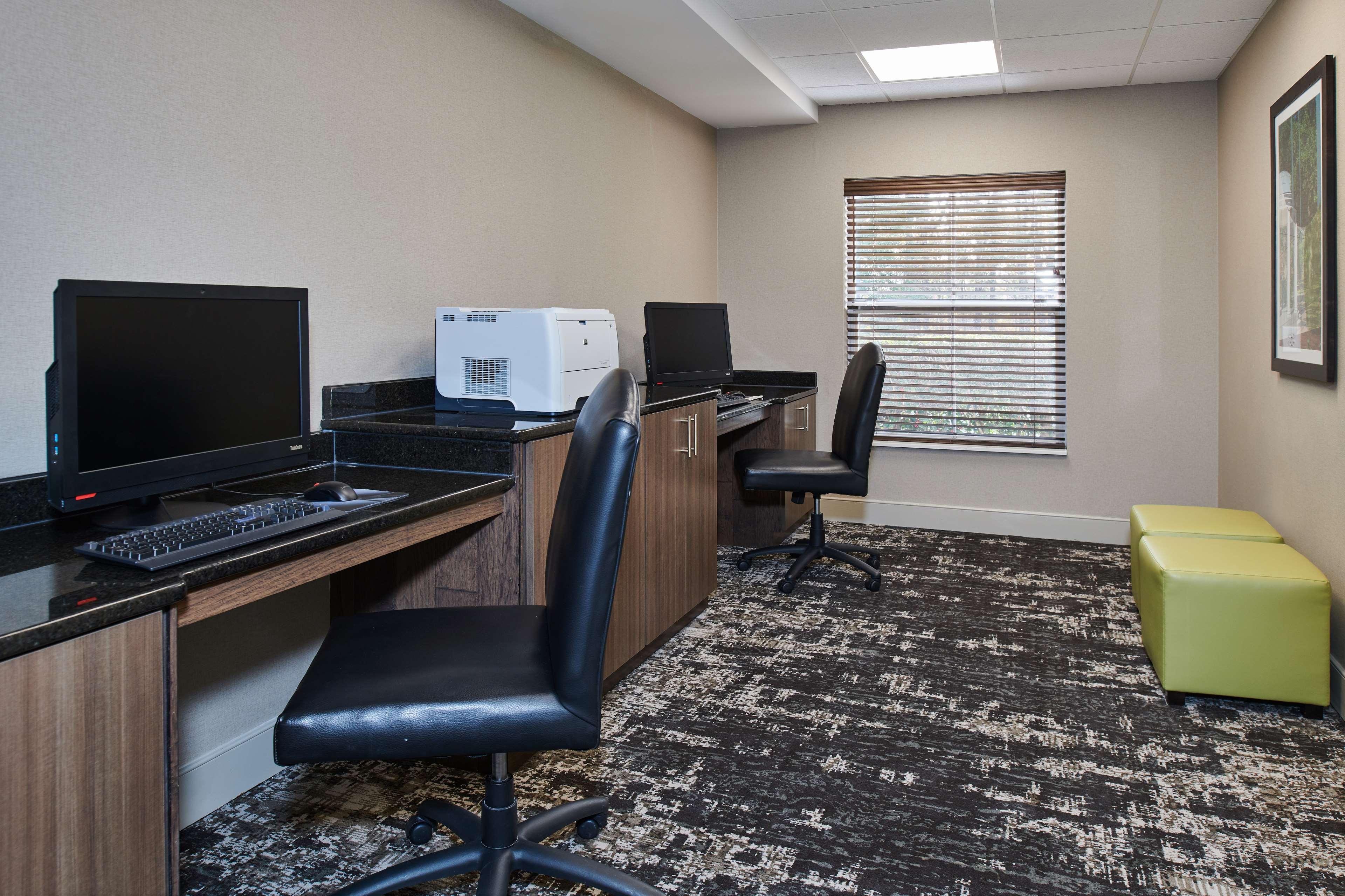 Hampton Inn & Suites Chapel Hill/Durham Kültér fotó