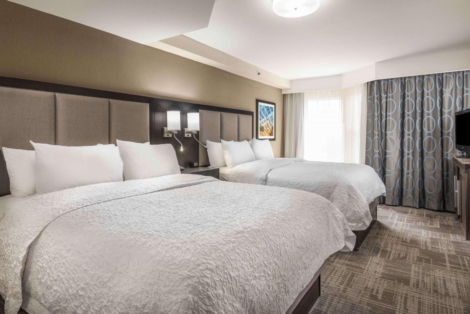 Hampton Inn & Suites Chapel Hill/Durham Kültér fotó