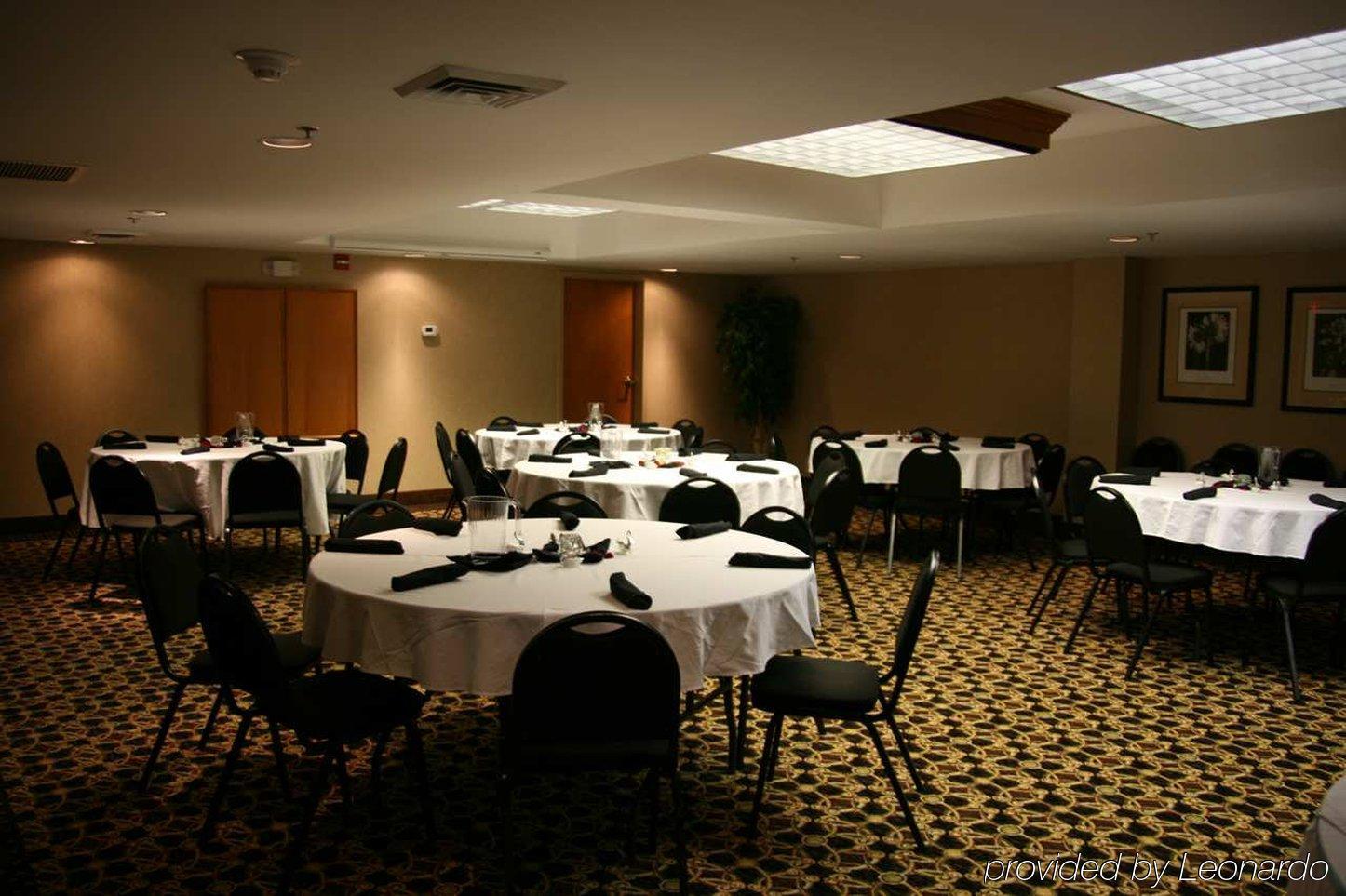 Hampton Inn & Suites Chapel Hill/Durham Étterem fotó